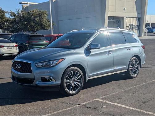 2017 INFINITI QX60 Base