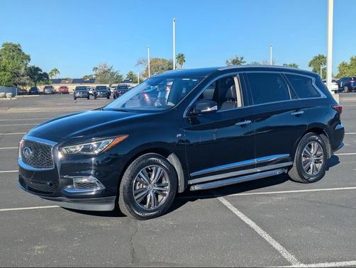 2017 INFINITI QX60 Base