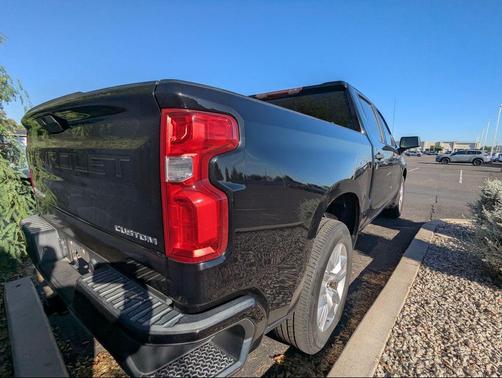 2020 Chevrolet Silverado 1500 Custom