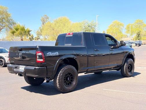 Diamond Black Crystal Pearlcoat 2020 RAM 2500 Laramie Mega Cab 4x4 6'4' Box