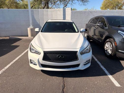 White 2015 INFINITI Q50 Premium