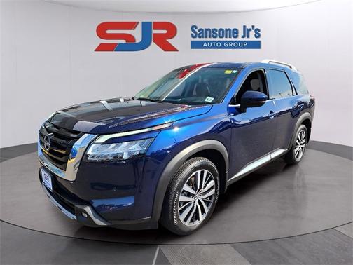 2022 Nissan Pathfinder Platinum
