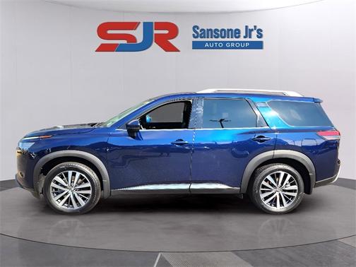 2022 Nissan Pathfinder Platinum