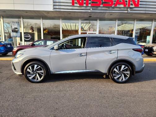 2024 Nissan Murano SL