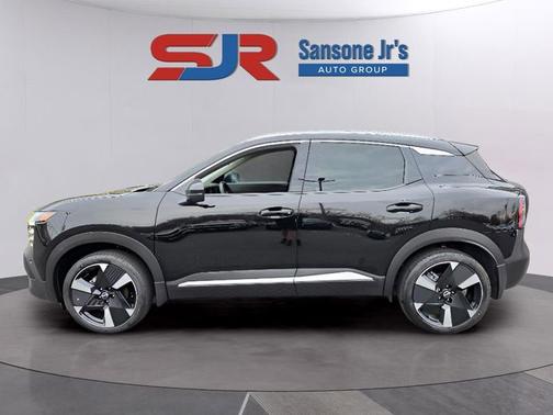 Super Black 2025 Nissan Kicks SR