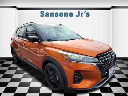 2024 Nissan Kicks SR