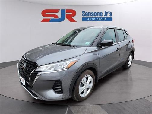 2025 Nissan Kicks Play S