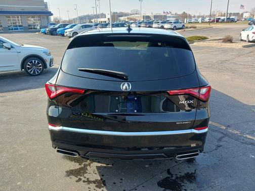 Majestic Black Pearl 2024 Acura MDX