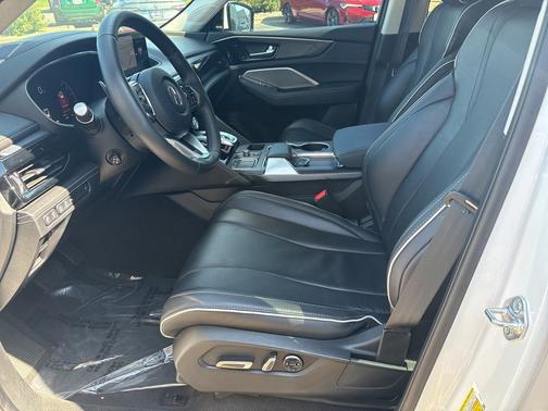 2023 Acura MDX 