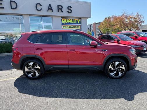2024 Volkswagen Taos 1.5T SE