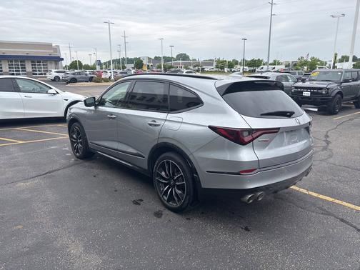 2022 Acura MDX