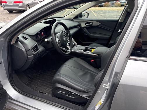 2025 Acura TLX 