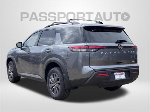 2025 Nissan Pathfinder SV 4WD
