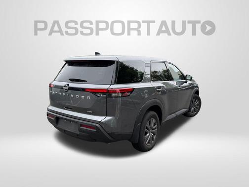 Gun Metallic 2025 Nissan Pathfinder S 4WD