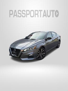2022 Nissan Altima SR FWD