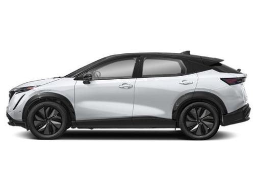 Everest White Pearl Tricoat/Black Diamond Pearl 2023 Nissan ARIYA PLATINUM+