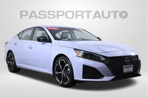 2023 Nissan Altima SR FWD