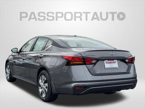 2025 Nissan Altima S FWD