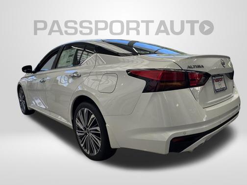 2025 Nissan Altima 2.5 SL