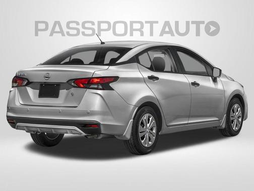 Brilliant Silver Metallic 2023 Nissan Versa 1.6 S