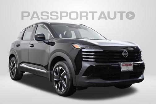 Super Black 2026 Nissan Kicks SV