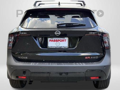 2026 Nissan Kicks SR