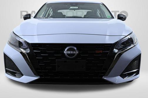 2025 Nissan Altima SR AWD