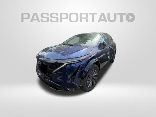 Deep Ocean Blue Pearl/Black Diamond Pearl 2023 Nissan ARIYA ENGAGE