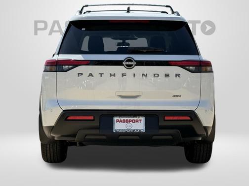 Glacier White 2026 Nissan Pathfinder SV