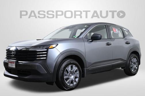 2025 Nissan Kicks S