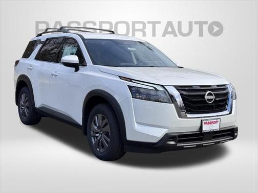 2025 Nissan Pathfinder SV 4WD