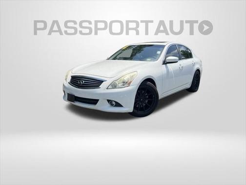 2013 INFINITI G37 Journey