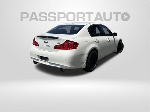 2013 INFINITI G37 Journey