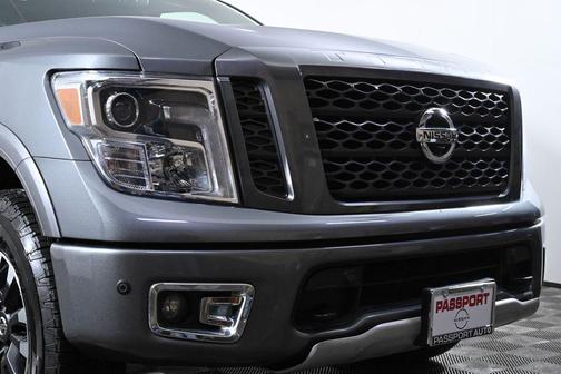 2019 Nissan Titan PRO-4X