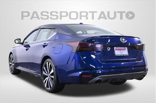 2021 Nissan Altima SR FWD
