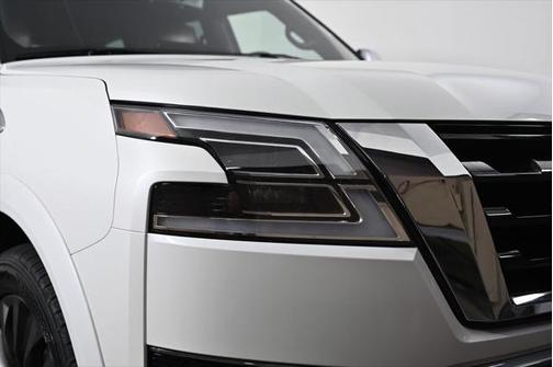 2023 Nissan Armada Platinum 4WD