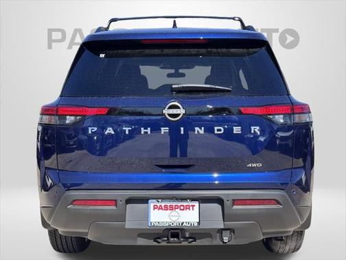 2025 Nissan Pathfinder SV 4WD