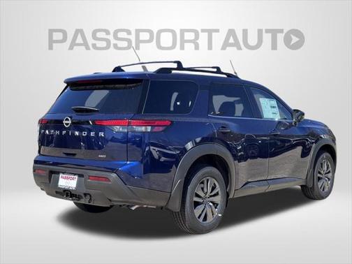 2025 Nissan Pathfinder SV 4WD