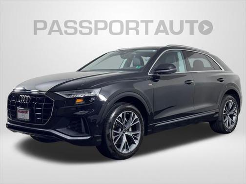 2023 Audi Q8 55 Premium Plus