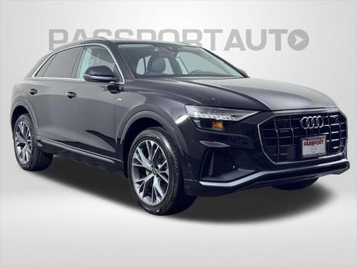 2023 Audi Q8 55 Premium Plus