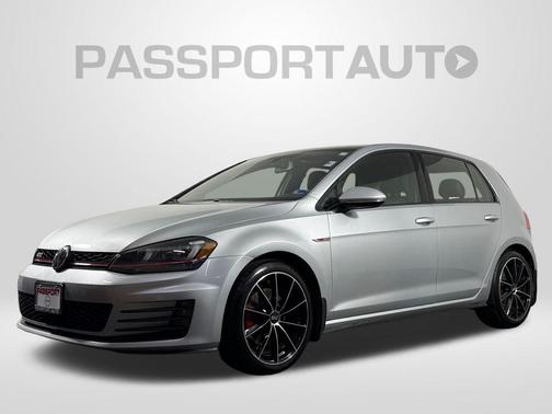2015 Volkswagen Golf GTI 2.0T SE 4-Door