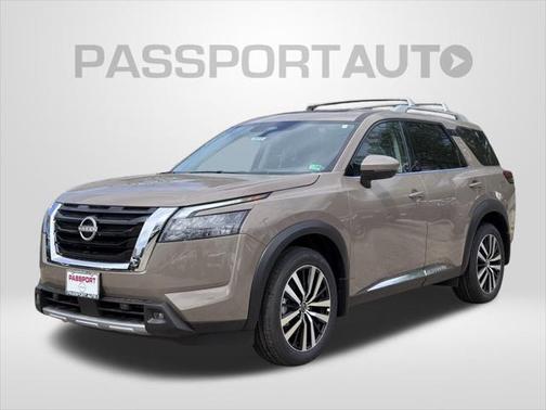 2025 Nissan Pathfinder Platinum 4WD