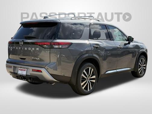 2025 Nissan Pathfinder Platinum 4WD