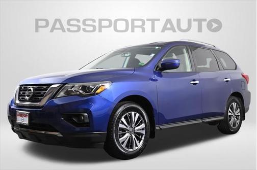 2018 Nissan Pathfinder SV