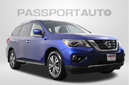 2018 Nissan Pathfinder SV