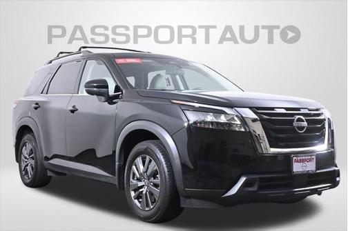 2023 Nissan Pathfinder SV 4WD