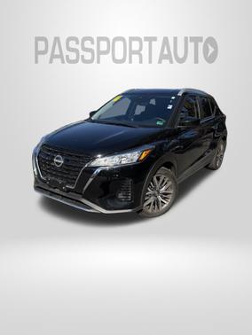2023 Nissan Kicks SV
