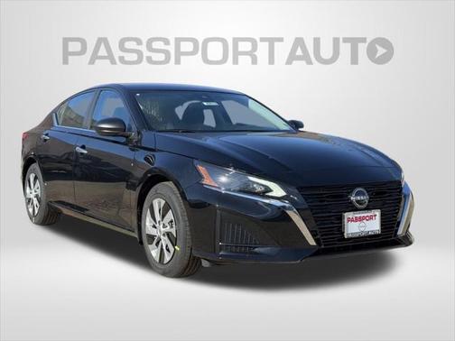 2025 Nissan Altima S FWD