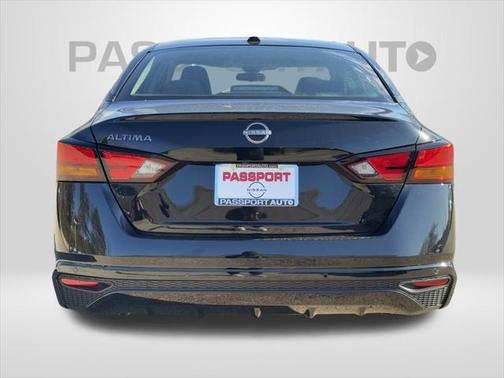 2025 Nissan Altima S FWD