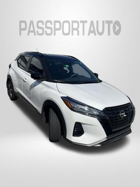 2023 Nissan Kicks SR